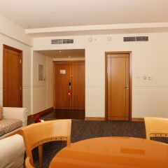 Отель J5 Hotels Port Saeed Люкс повышенной комфортности
