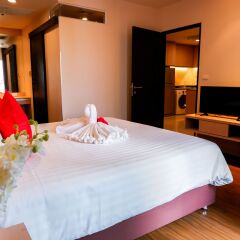 Отель Park Village Serviced Suites 4* Полулюкс