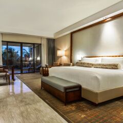 Отель The Ritz-Carlton Sanya, Yalong Bay 5* Люкс с различными типами кроватей