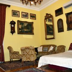 Апартаменты Central Avenue Apartments Апартаменты с различными типами кроватей