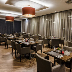 Ozo Hotel ресторан