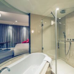 Отель Mercure Shanghai Royalton ванная
