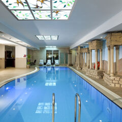 Crowne Plaza Hotel Antalya бассейн