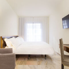 Expo Hotel Barcelona 4* Стандартный номер с различными типами кроватей фото 17