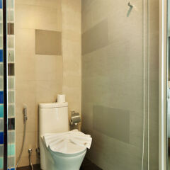 Отель New Nordic Ratana Suites ванная фото 3