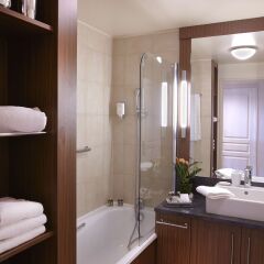 Отель Citadines Saint-Germain-des-Prés Paris 3* Апартаменты с различными типами кроватей