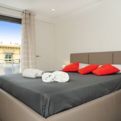 Отель Suite 40 Five Stars Holiday House Апартаменты
