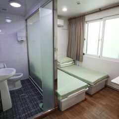 Отель Namsan Guest House 2 2* Стандартный номер с различными типами кроватей