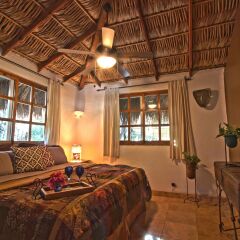 The Bungalows Hotel 3* Бунгало