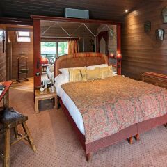 Отель Château de Codignat 5* Коттедж разные типы кроватей