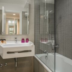 Crowne Plaza Rome-St. Peter's Hotel & Spa 4* Стандартный номер с различными типами кроватей