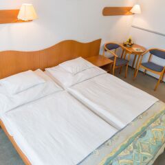 Hunguest Hotel Panorama 3* Стандартный номер с различными типами кроватей