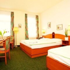 Hotel Merkur 3* Стандартный номер фото 2