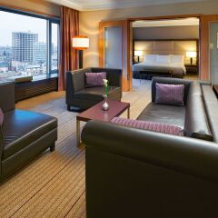 Отель Hilton Frankfurt City Centre 5* Люкс с различными типами кроватей