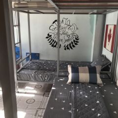 Отель Our Houses Ha Long Кровать в общем номере с двухъярусной кроватью