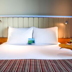 Отель Park Inn by Radisson, Abu Dhabi Yas Island 3* Улучшенный номер с различными типами кроватей