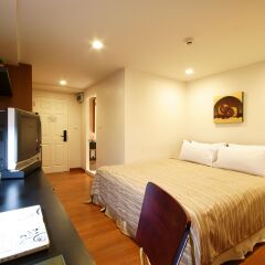 Отель I Residence Sathorn 3* Улучшенный номер