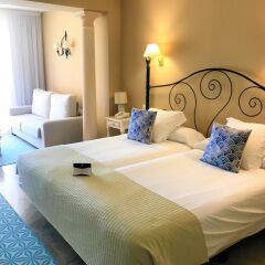 Hotel Guadalmina Spa & Golf Resort 4* Улучшенный номер с двуспальной кроватью