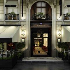 Отель Sofitel Paris Le Faubourg вид на фасад фото 3
