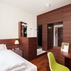 Hotel Central 4* Стандартный номер с различными типами кроватей