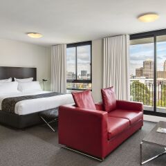 Cambridge Hotel Sydney 4* Стандартный номер с двуспальной кроватью