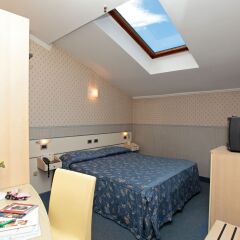Hotel Paradise 3* Стандартный номер с двуспальной кроватью