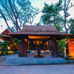 Отель Ananta Thai Pool Villas Resort Phuket внутренний интерьер