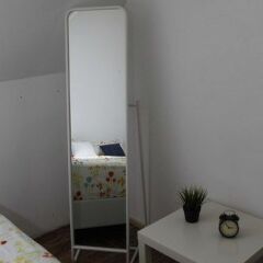 Хостел Кислород O2 Home Номер с общей ванной комнатой с различными типами кроватей (общая ванная комната) фото 29