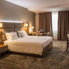 Отель Golden Tulip Varna 4* Представительский номер с различными типами кроватей