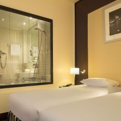 Hotel M 4* Стандартный семейный номер с двуспальной кроватью