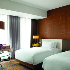 Отель The Langham, Shanghai, Xintiandi комната для гостей фото 2