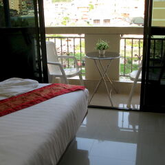 Отель Sabai Inn Patong 3* Улучшенный номер разные типы кроватей фото 2