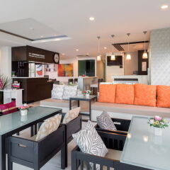 Апартаменты G1 Serviced Apartment Kamala Beach лобби
