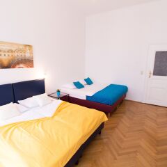 Апартаменты CheckVienna Edelhof Apartments Апартаменты с различными типами кроватей