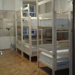 Гостиница TaOl 2* Кровать в общем номере с двухъярусной кроватью