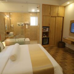 Thuy Sakura Hotel & Serviced Apartment 3* Номер Делюкс с различными типами кроватей