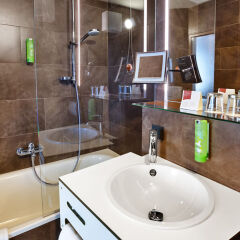 Austria Trend Hotel beim Theresianum ванная фото 3