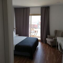 Отель Republica83-Campo Pequeno Home 3* Люкс с различными типами кроватей