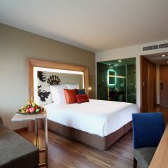 Отель Novotel Phuket Kamala Beach 4* Улучшенный номер с различными типами кроватей фото 2