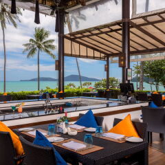 Отель The Vijitt Resort Phuket столовая на открытом воздухе