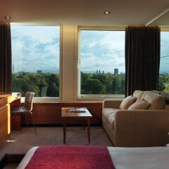 Royal Garden Hotel 5* Номер Делюкс с различными типами кроватей