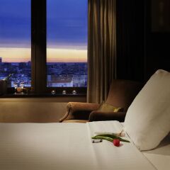 Отель Meliá Barcelona Sarrià 5* Номер Премиум с разными типами кроватей