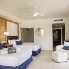 Отель Ocean Blue & Beach Resort - Все включено 4* Полулюкс с различными типами кроватей