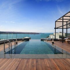 Отель Swissotel The Bosphorus Istanbul бассейн на крыше