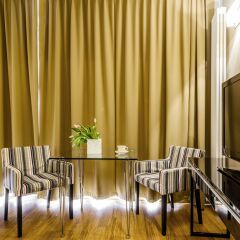 Апартаменты Triton Park Apartments Апартаменты