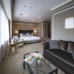 Отель Uraku Aoyama 5* Номер Делюкс