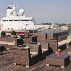 Movenpick Hotel Amsterdam City Centre терраса/патио