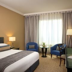 Отель Towers Rotana - Dubai Классический номер с различными типами кроватей