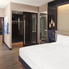 Отель Hilton Tallinn Park 4* Люкс с разными типами кроватей фото 6