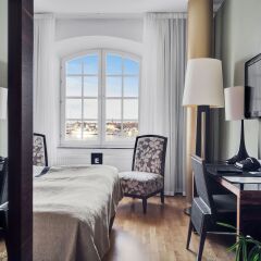 Elite Hotel Marina Tower 4* Улучшенный номер с различными типами кроватей